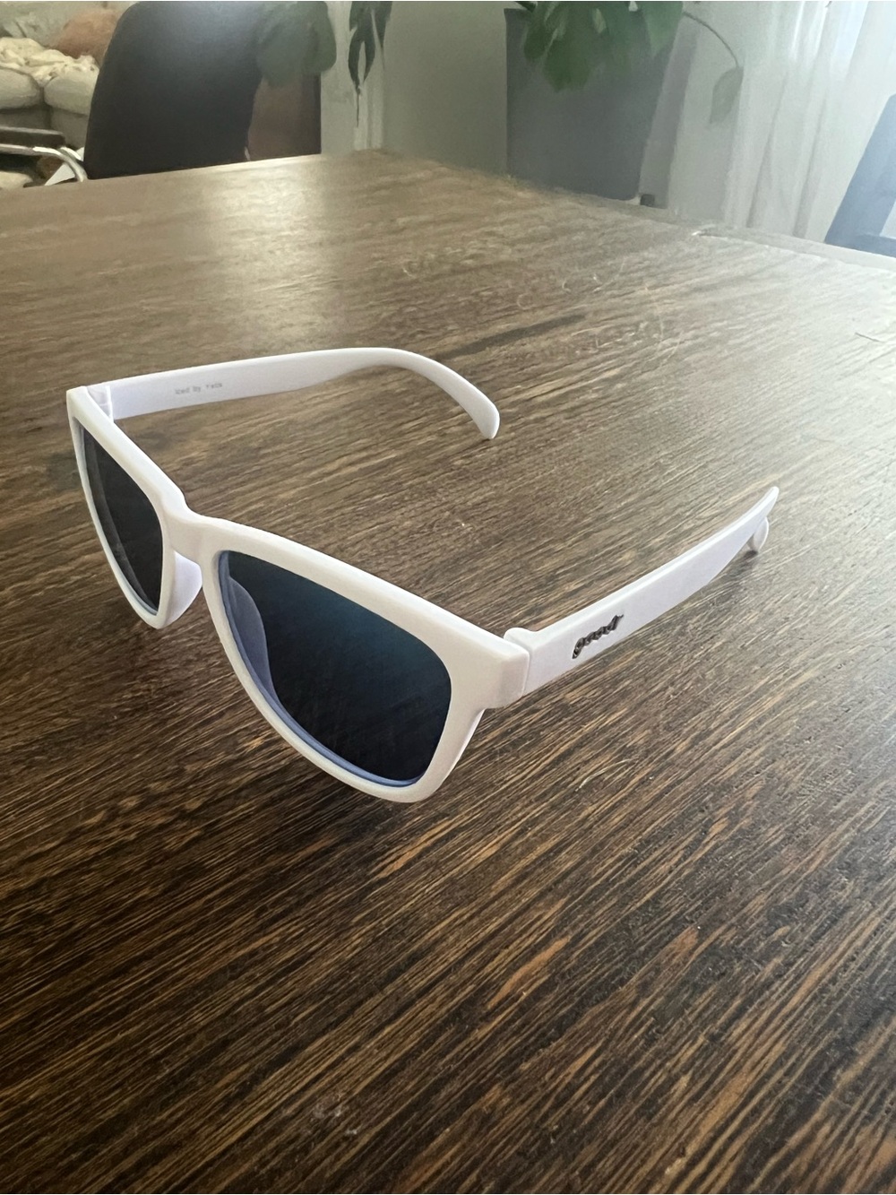 White Goodr Sunglasses with Dark Lenses